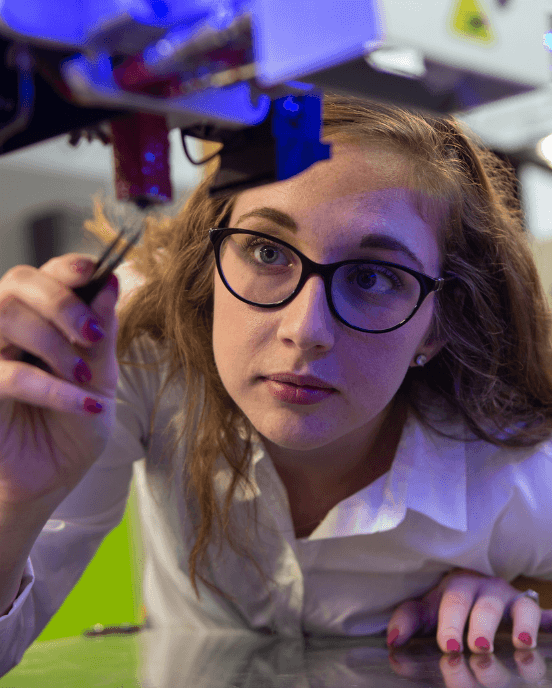 Female-working-on-additive-manufacturing