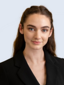UC Online graduate student Margaret Sullivan is a Formulation Chemist for Arcaea, a company that combines technology and biology to create new beauty products.